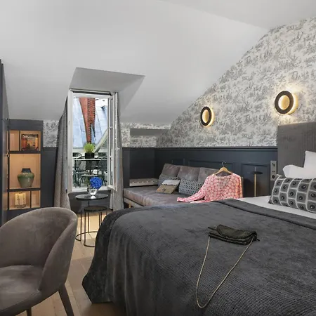 Cambon Hotel 4*