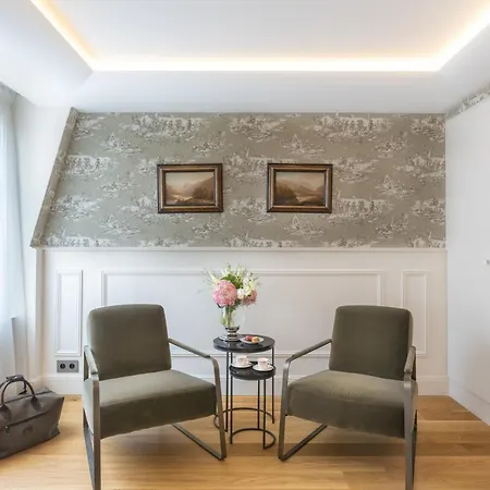 Hotel Cambon